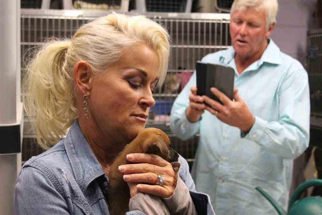 Lorrie Morgan Guests On Animal Radio