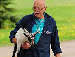 Dr. Jan Pol with goat.669