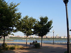 Riverwalk along Hudson River