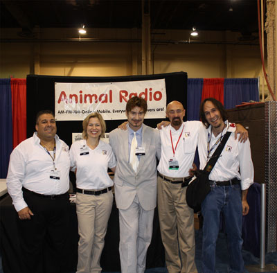 Animal Radio Dream Team at SuperZoo